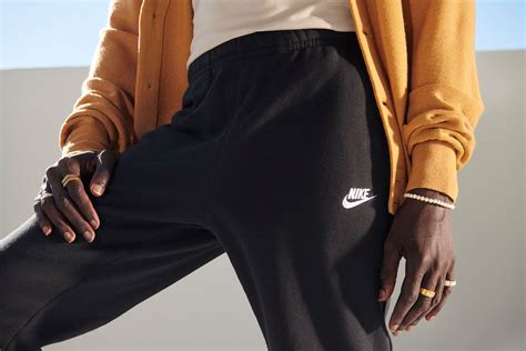 De beste zwarte Nike joggingbroeken voor dames.